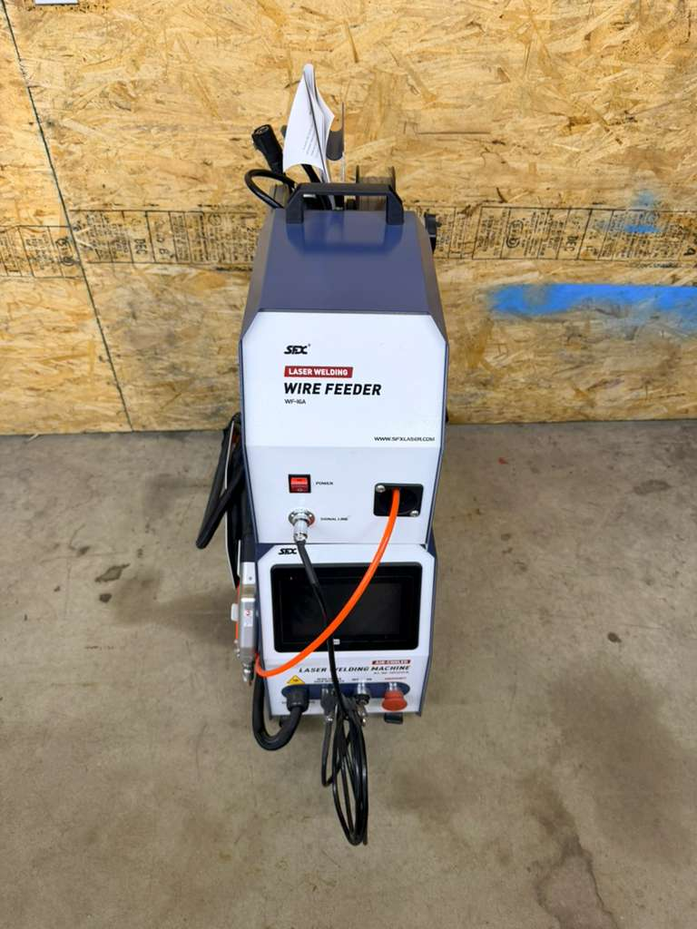 Used US STOCK SFX Laser Welding Machine ALW-1200A Portable Air-Cooled Handheld Laser Welding Machine – Compact, High-Performance Welding with Integrated Wire Feeder & Customizable Settings