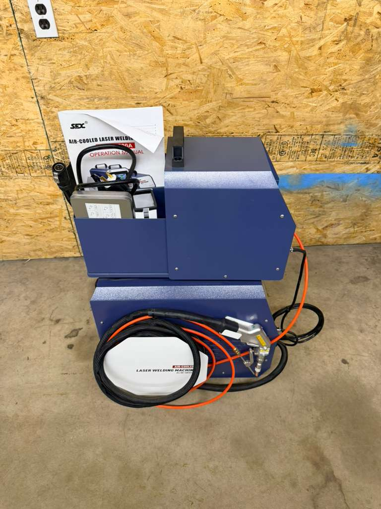 Used US STOCK SFX Laser Welding Machine ALW-1200A Portable Air-Cooled Handheld Laser Welding Machine – Compact, High-Performance Welding with Integrated Wire Feeder & Customizable Settings