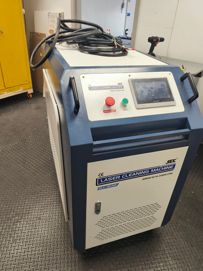 Used SFX Laser Rust Removal 3000W Laser Cleaning Machine 400mm Cleaning Rust & Paint Removal with Smart Control & Anti-Freeze Systemfor Rust Oil Paint Remover SLC-3040